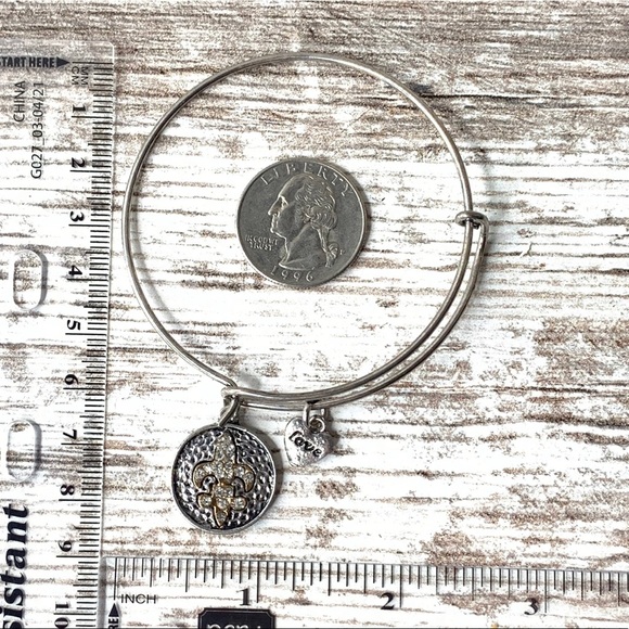 Fleur de lis Crystal Encrusted Charm Silver Bracelet - Picture 5 of 5